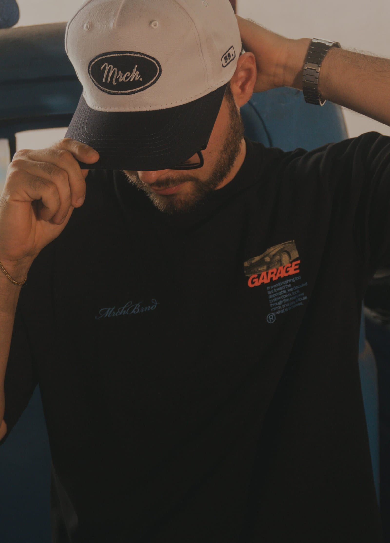 CAMISETA NEGRA GARAGE MRCH
